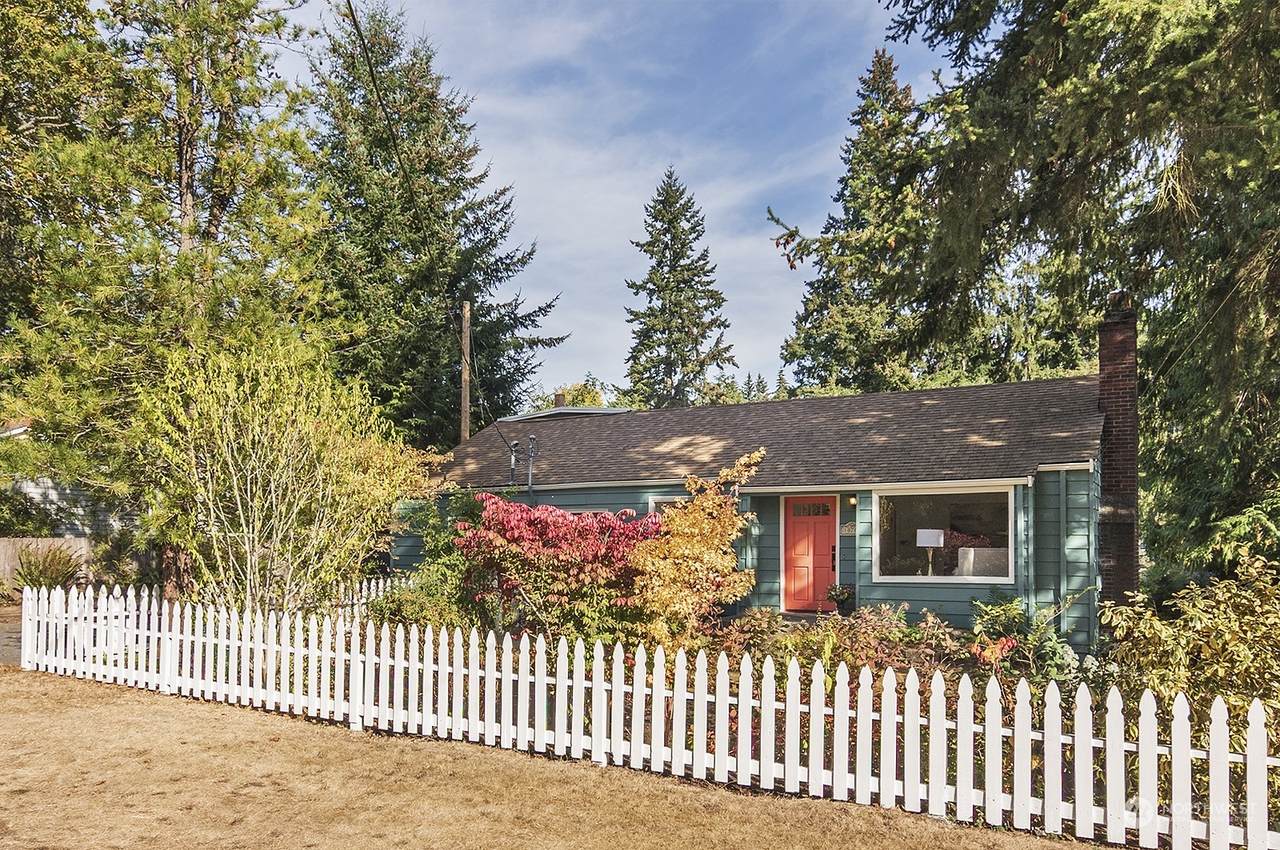 10708 17th Avenue - Photo 1