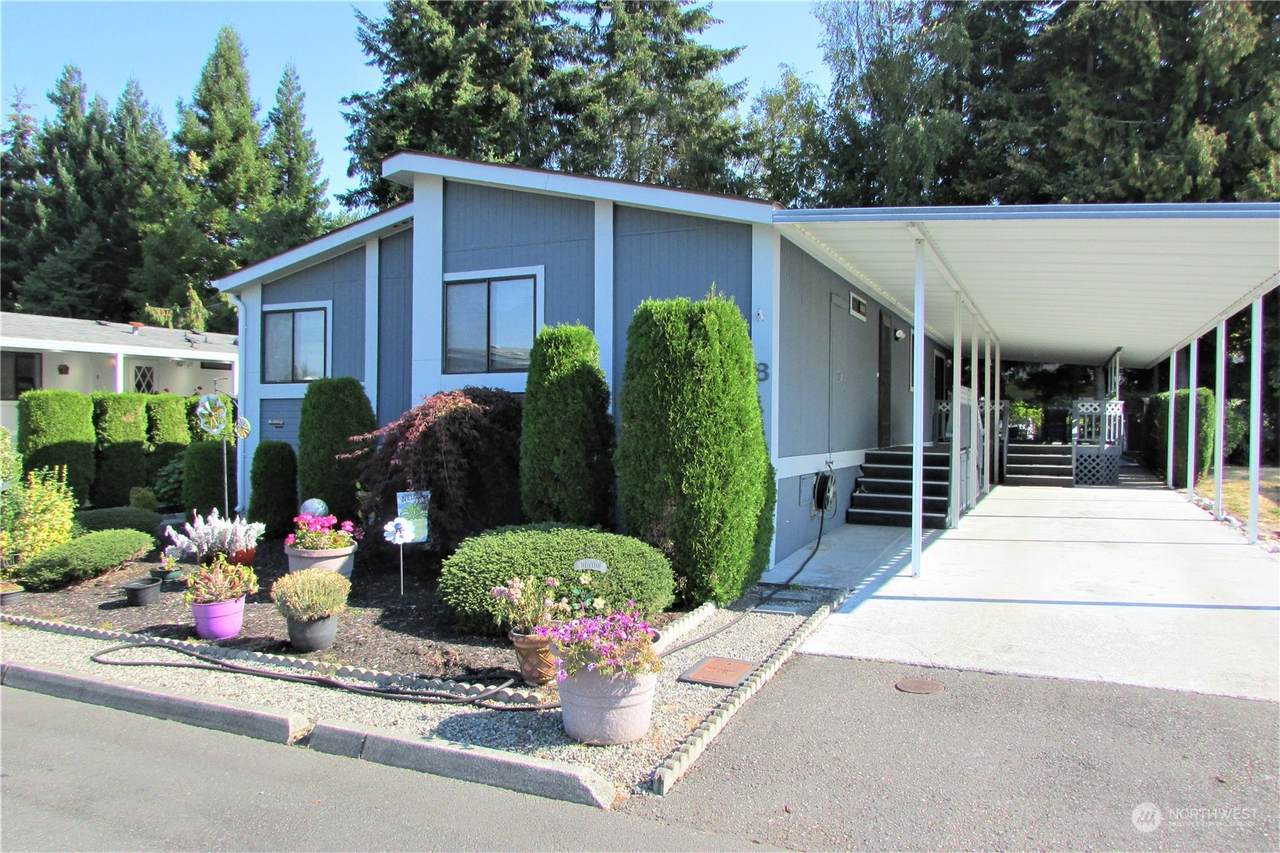 1427 100th Street - Photo 1