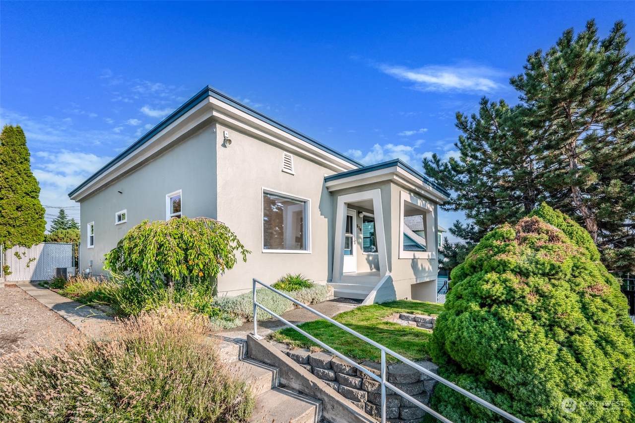510 Kittitas Street - Photo 1