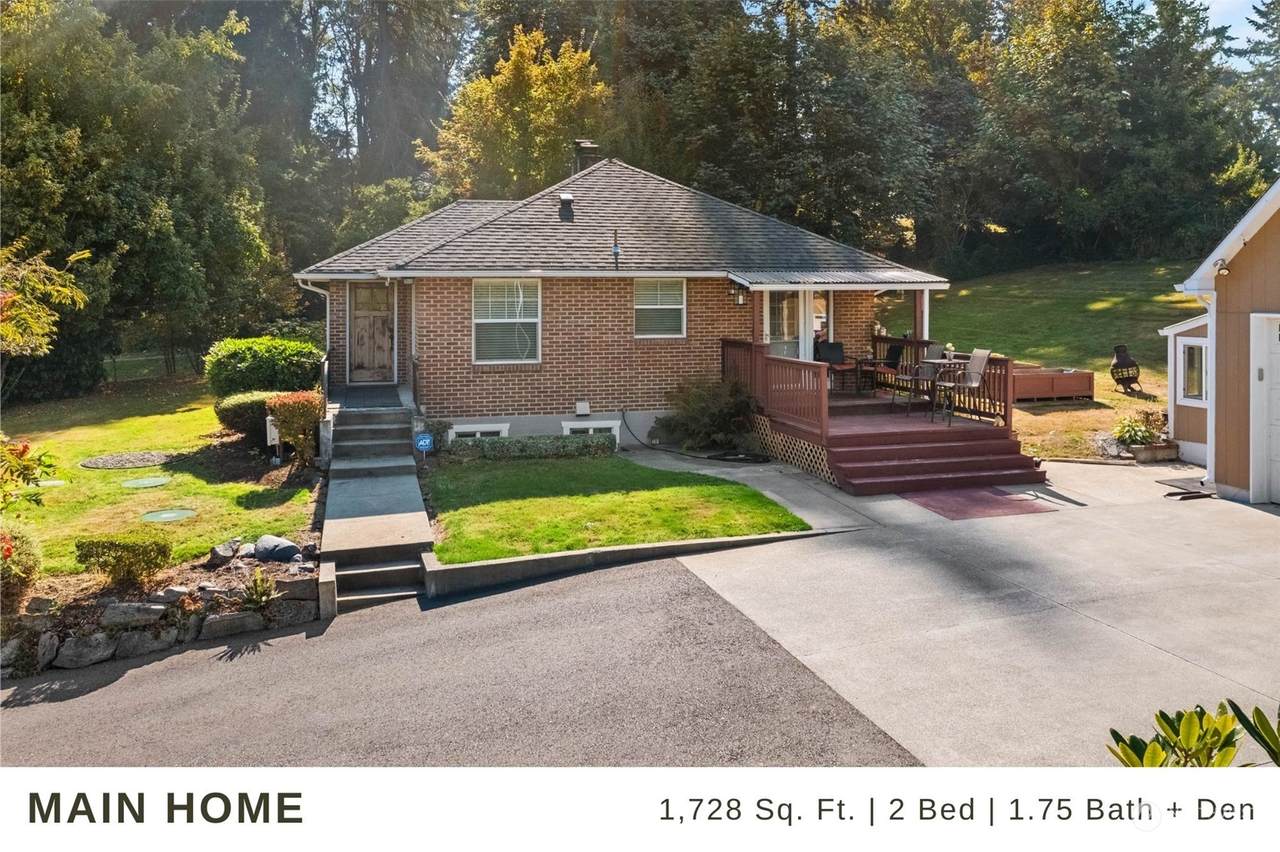 2702 5th Street - Photo 1