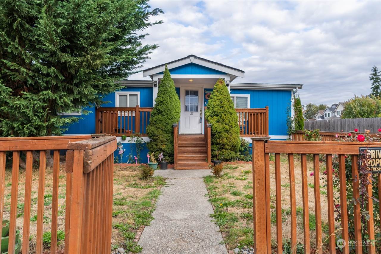 25 2nd Avenue - Photo 1