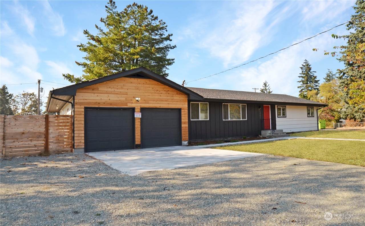 10902 Kline Street - Photo 1