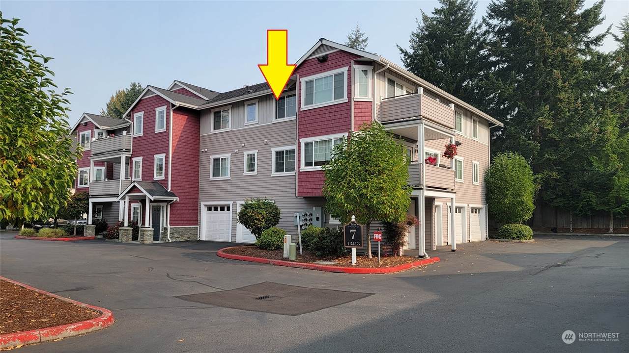 13413 97th Avenue - Photo 1