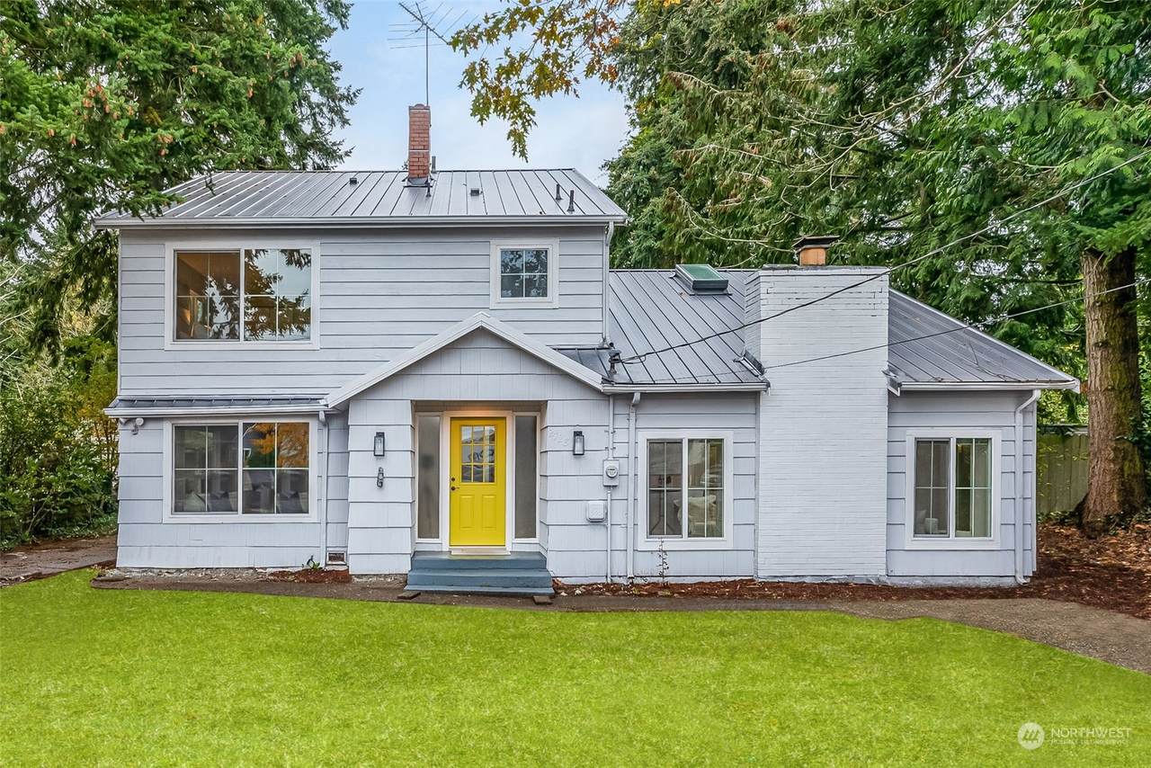 2728 130th Street - Photo 1
