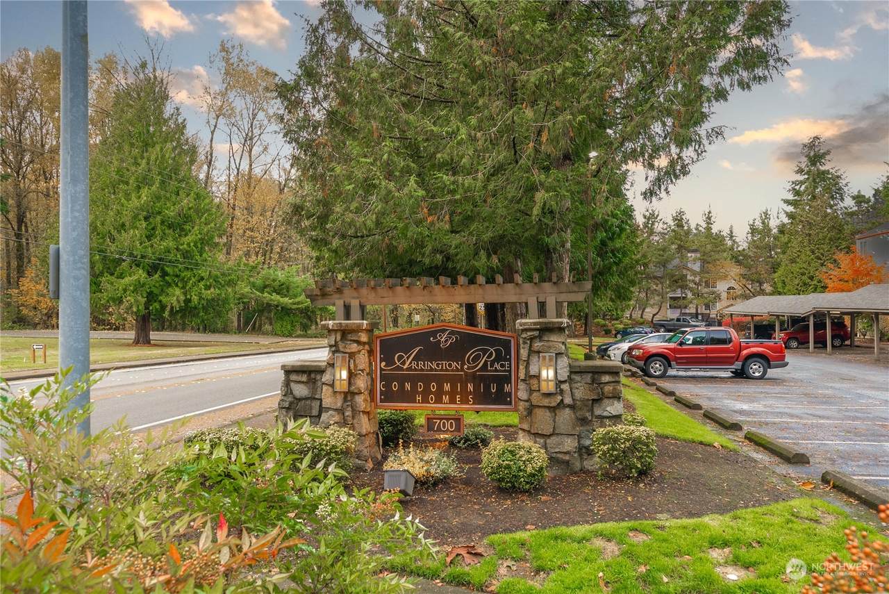 700 Front Street - Photo 1