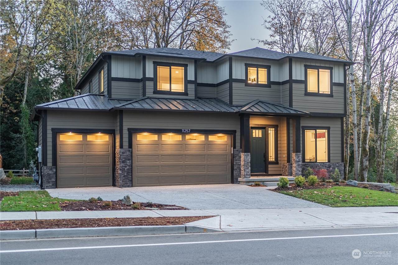 11257 Newcastle Way - Photo 1