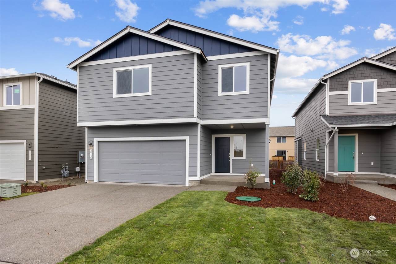 2726 Leaning Oak (Lot 5) Place - Photo 1