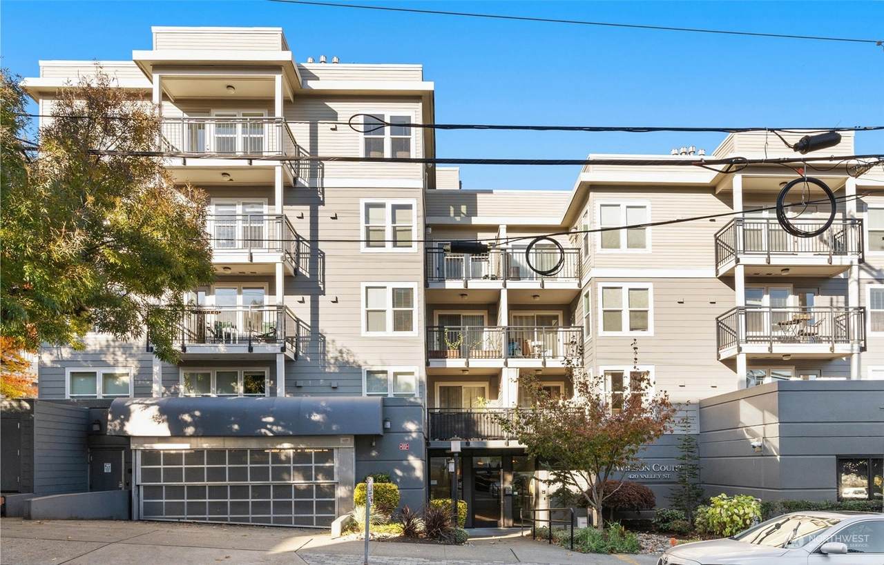 420 Valley Street - Photo 1