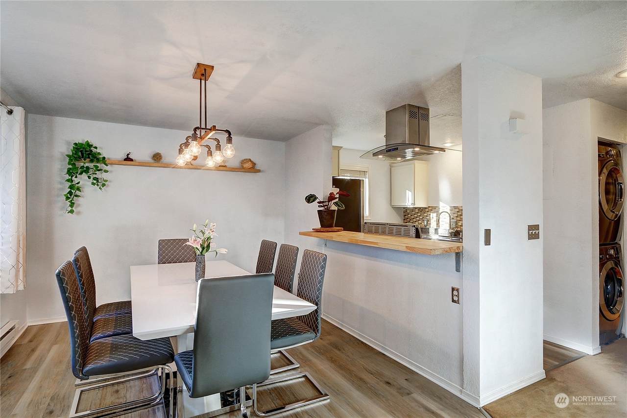 15416 40th Avenue - Photo 1