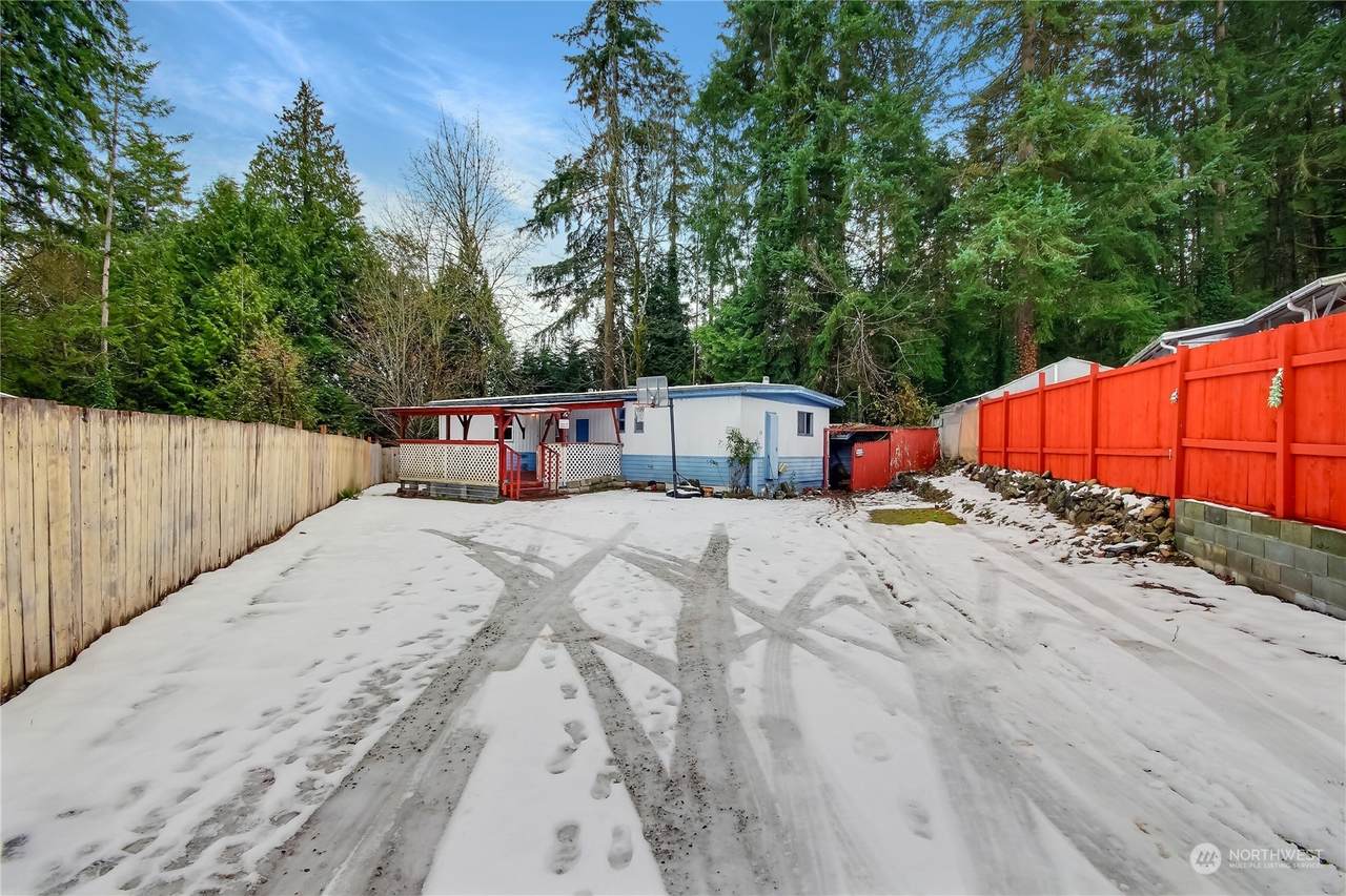 19178 130 Th Avenue - Photo 1