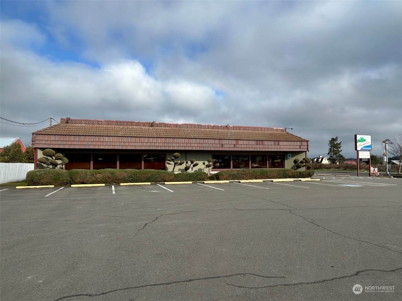 703 Sequim Avenue - Photo 1