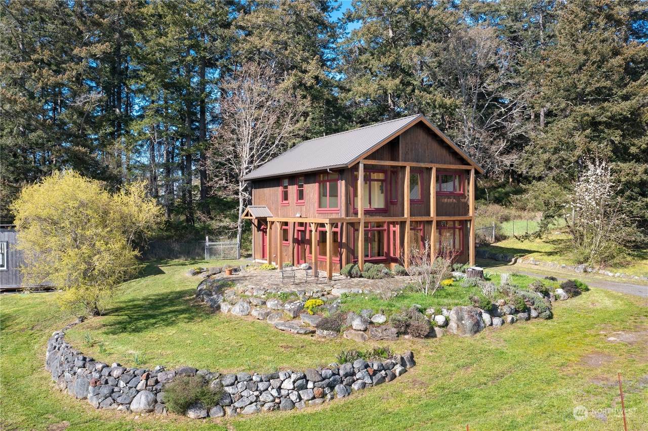 935 Mitchell Bay Road - Photo 1