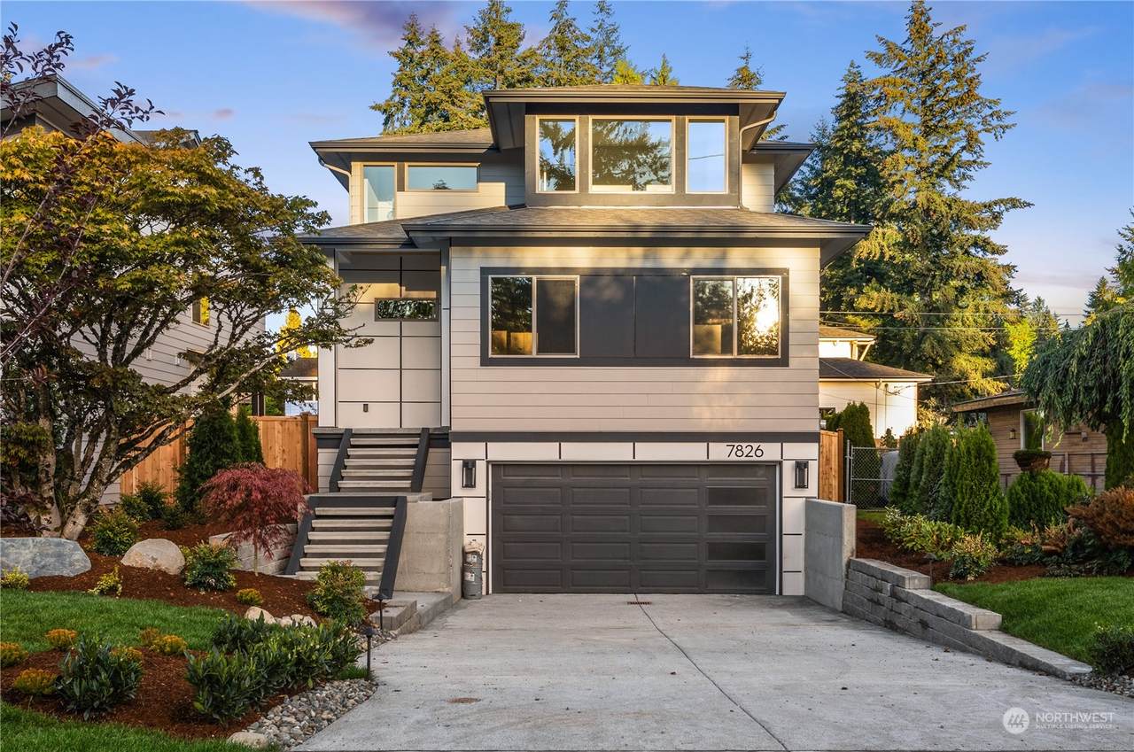 7826 124th Avenue - Photo 1