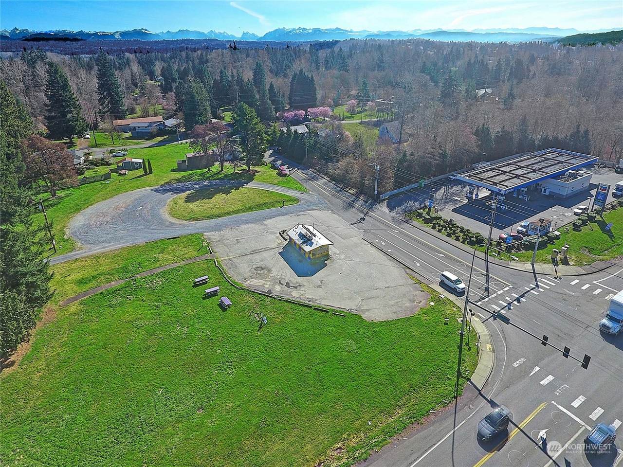 1400 30th Street - Photo 1