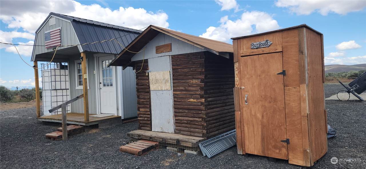 1120 Arroyo Drive - Photo 1