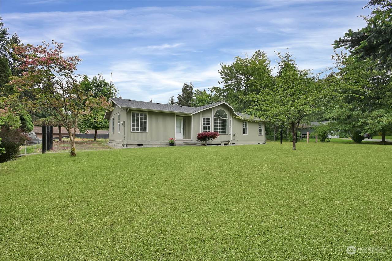 18920 217th Avenue - Photo 1
