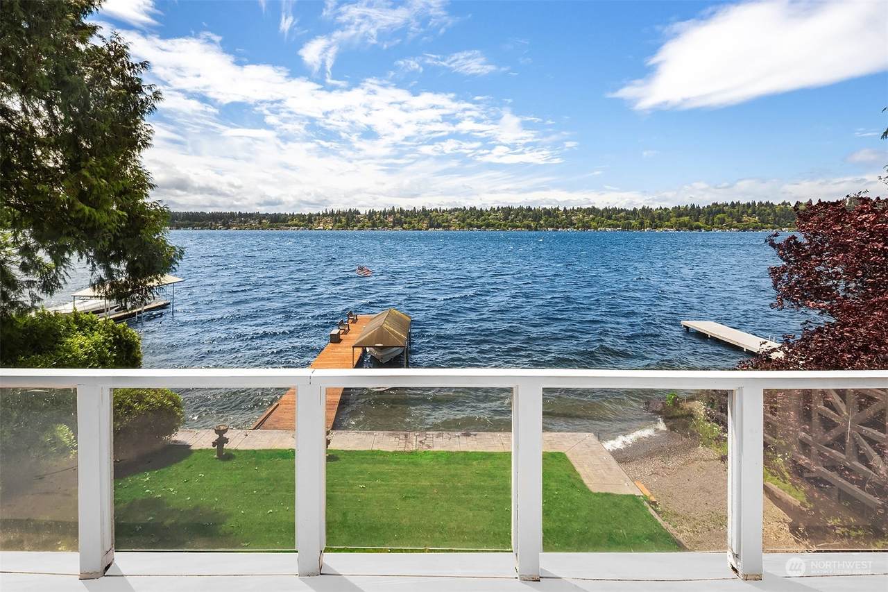 13005 Holmes Point Drive - Photo 1