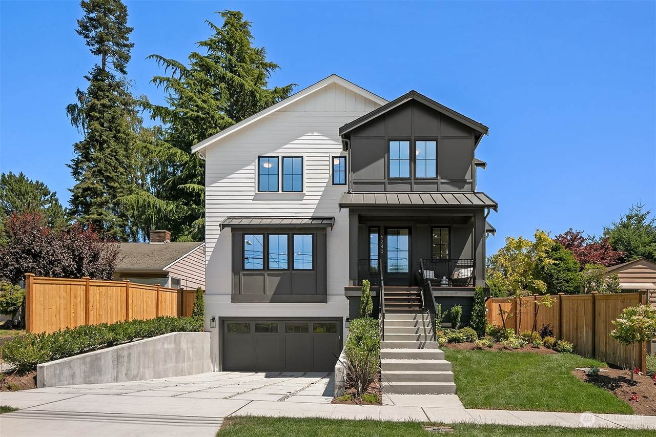 6240 43rd Avenue - Photo 1
