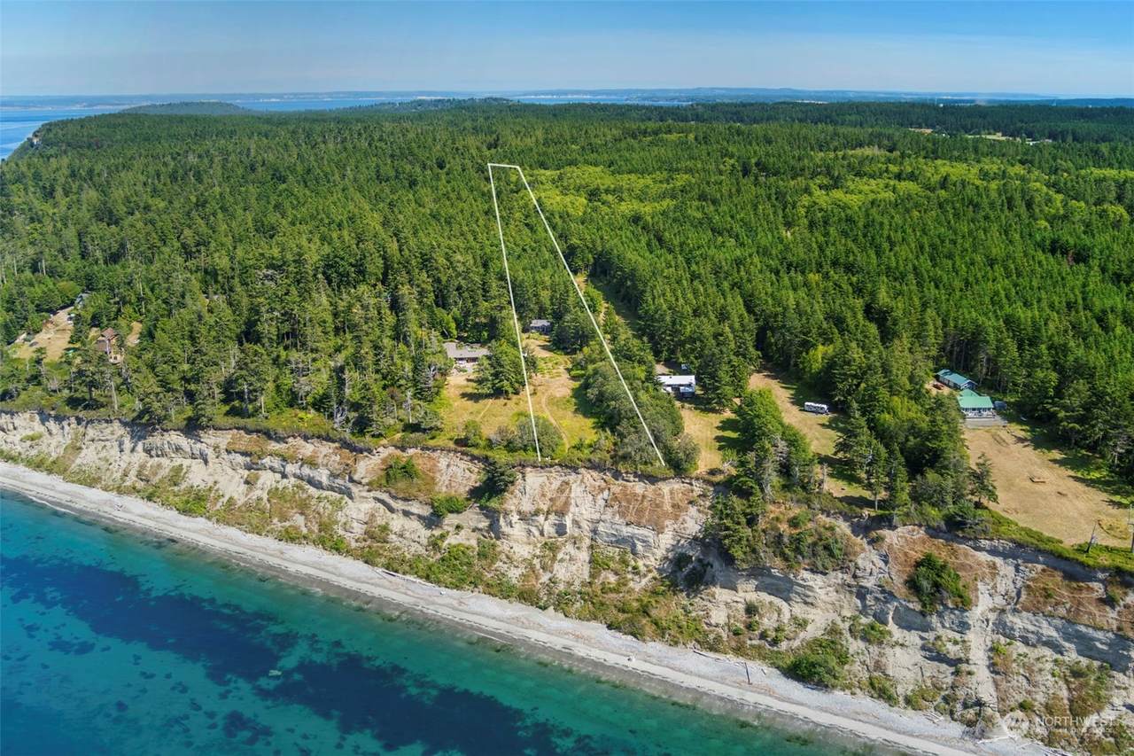 113 Mccurdy Point Road - Photo 1