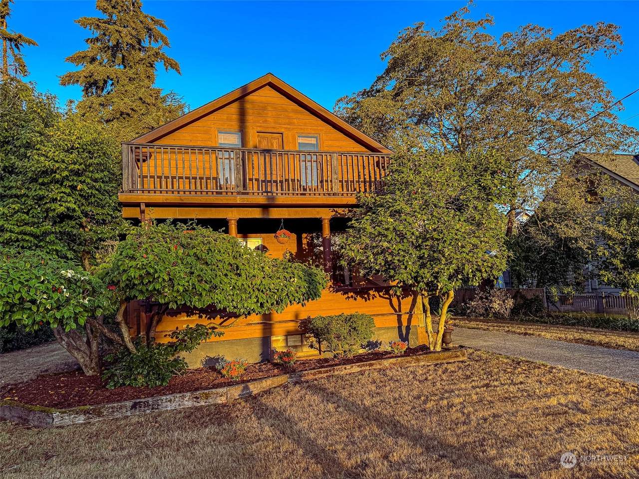 1535 Park Avenue - Photo 1