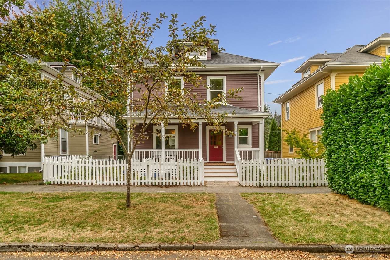 1215 4th Street - Photo 1