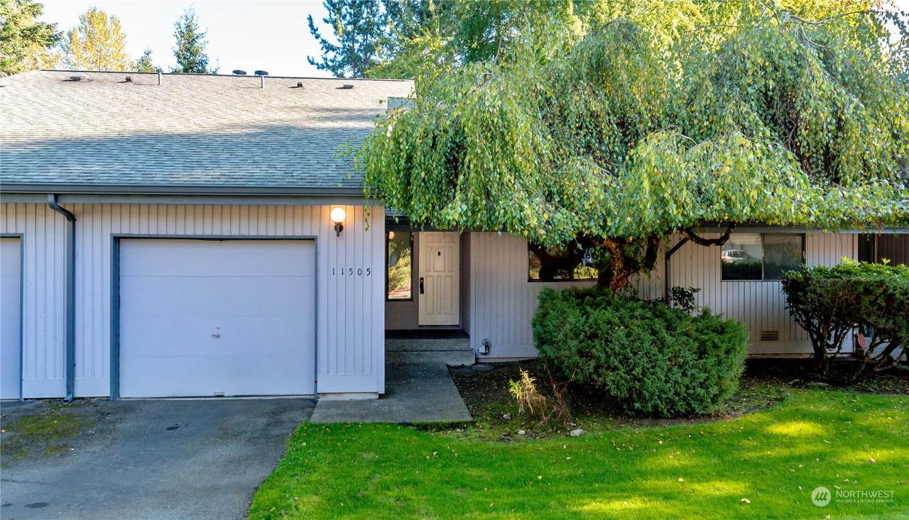 11505 173rd Street - Photo 1