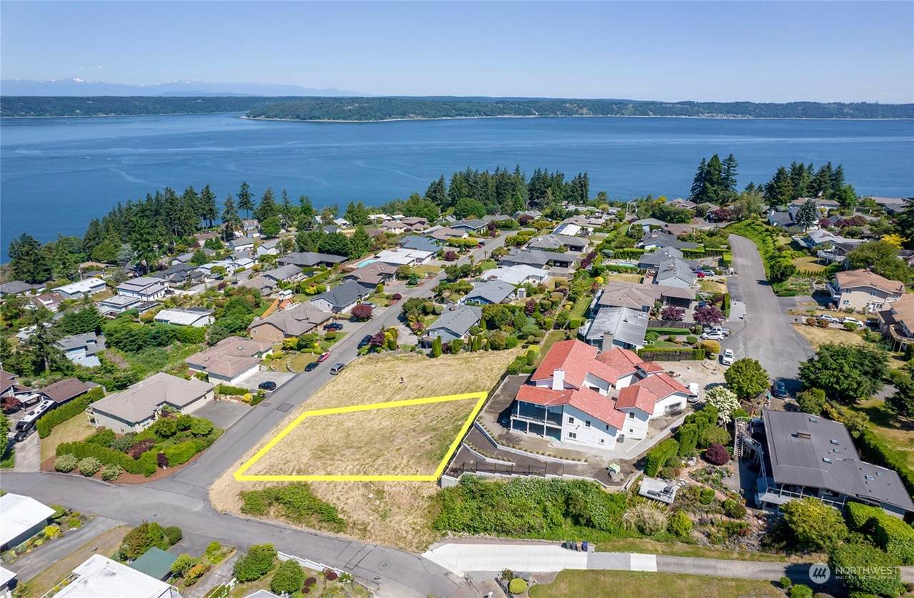 6001 Bayview Drive - Photo 1