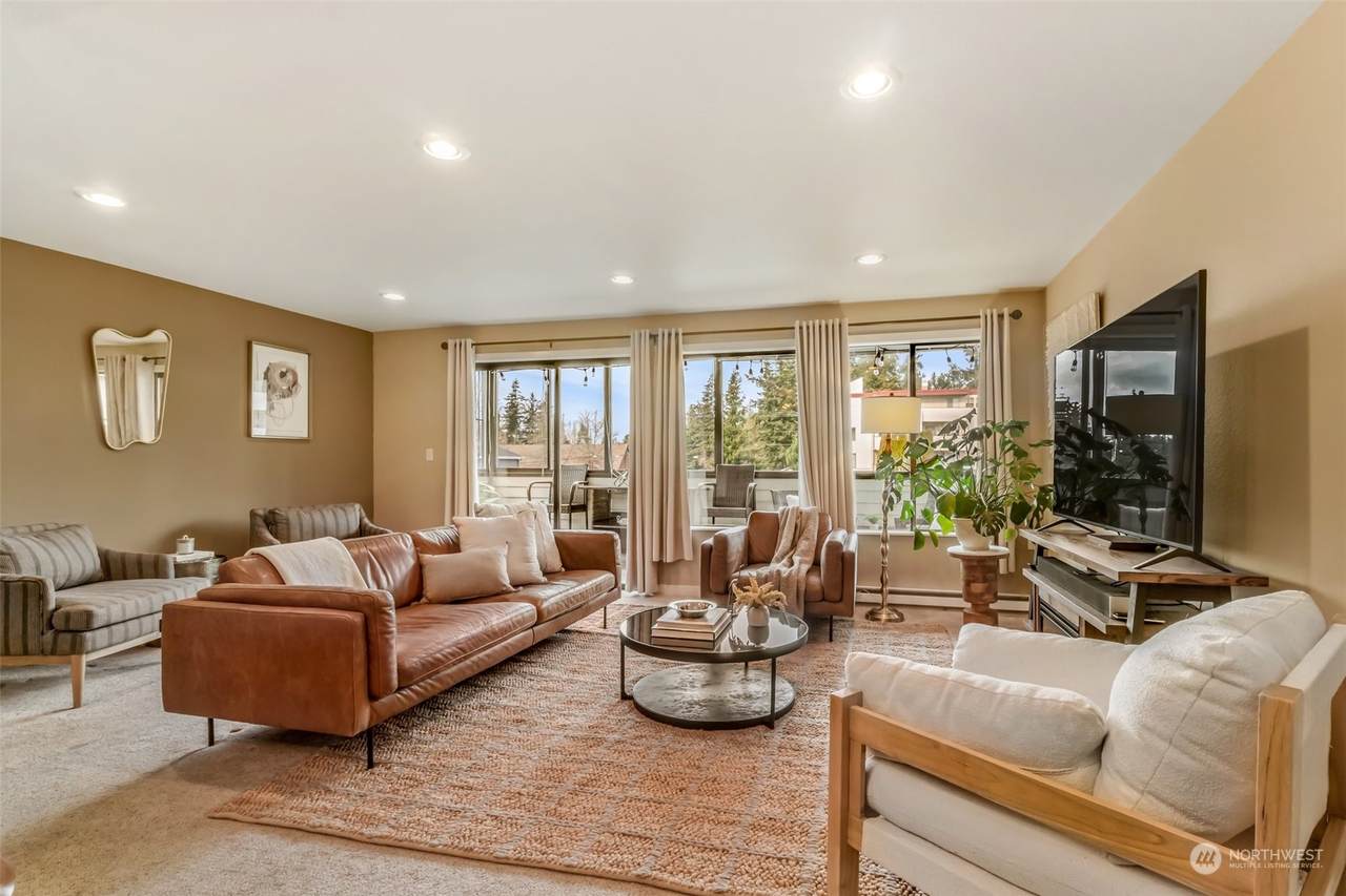 8516 196th Street - Photo 1