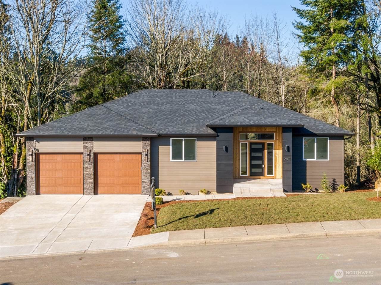 933 Edinburgh Court - Photo 1