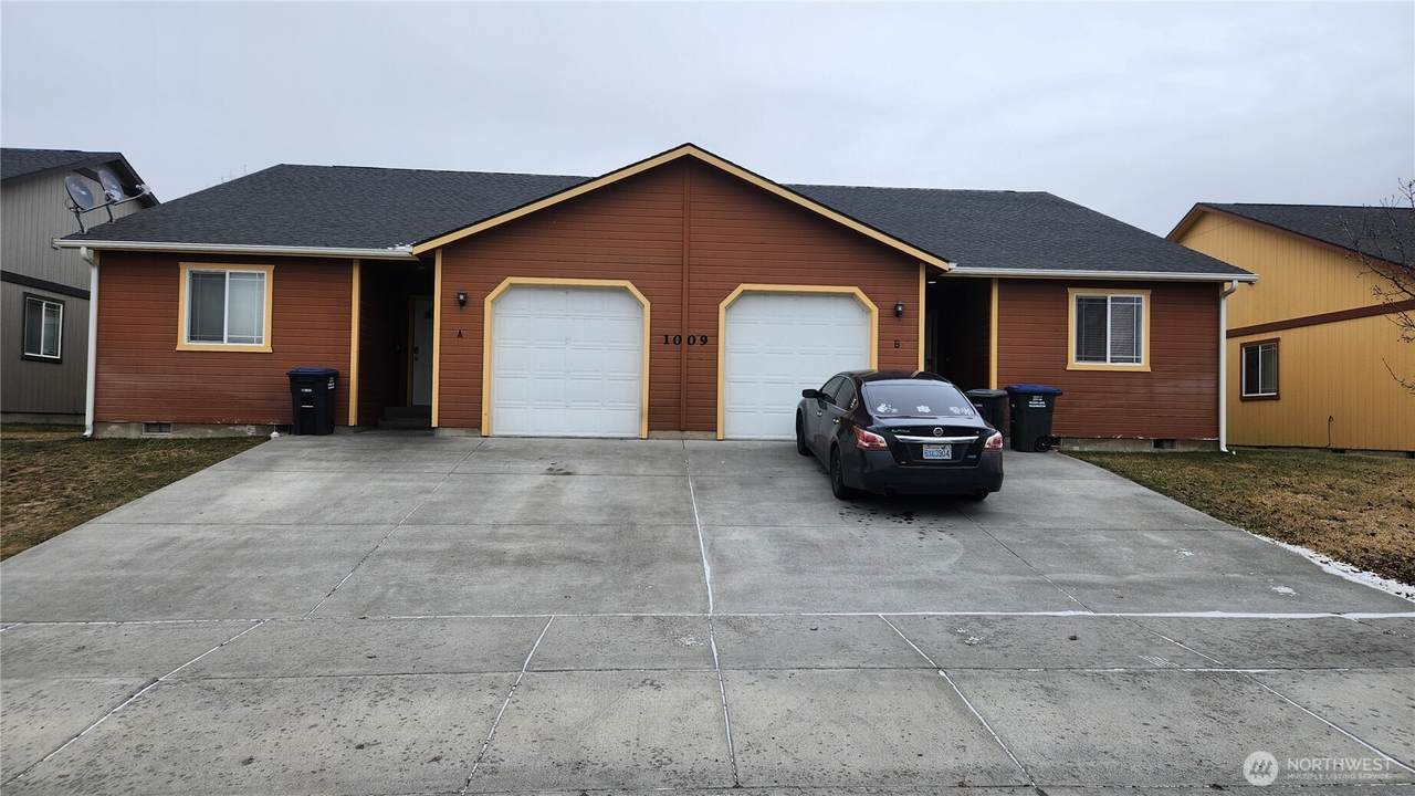 1009 Pierce Drive - Photo 1