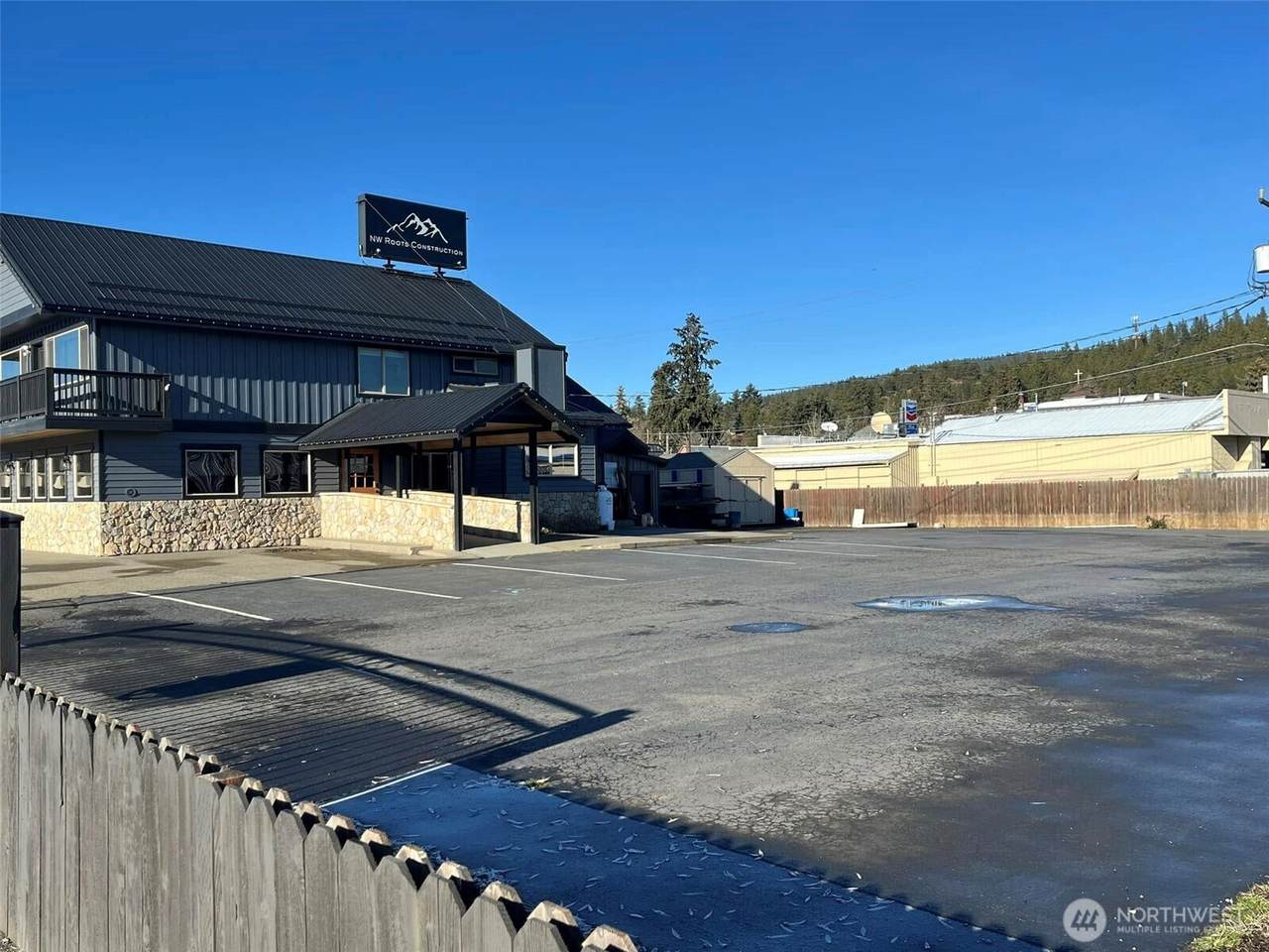 212 Railroad Street - Photo 1