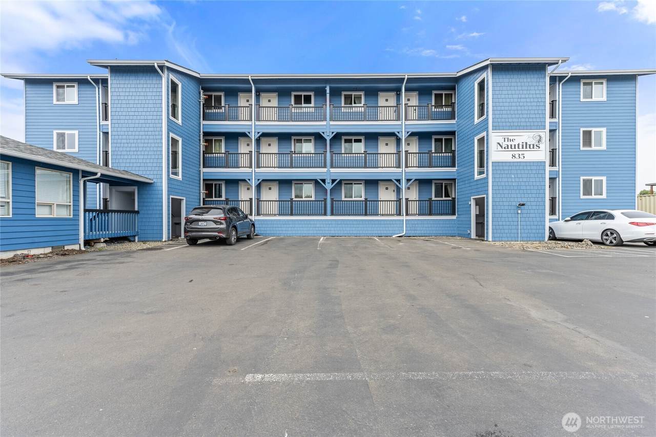 835 Ocean Shores Boulevard - Photo 1
