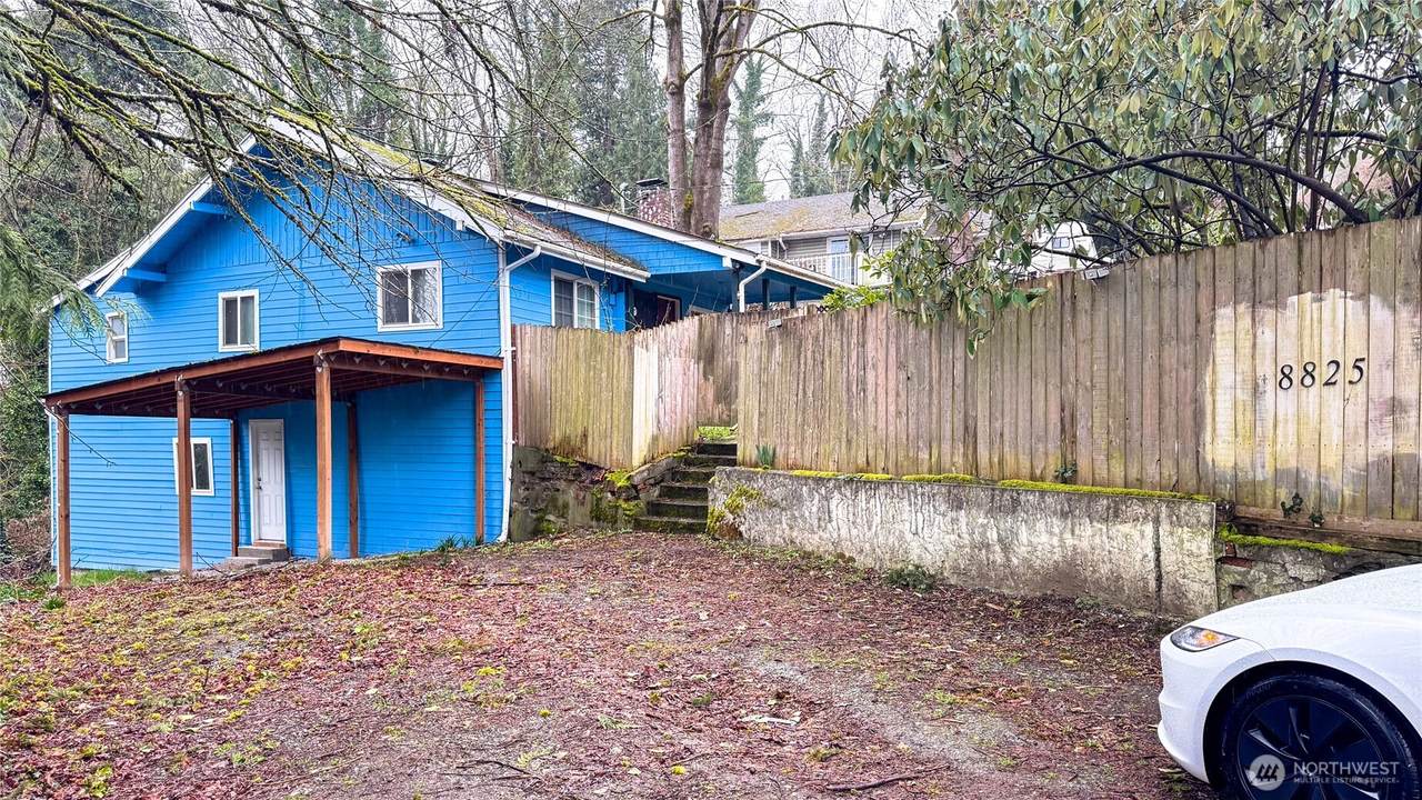 8825 132nd Street - Photo 1