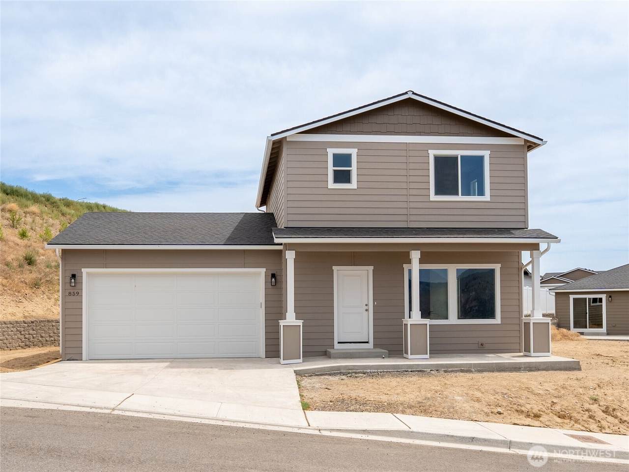 859 Lyle Avenue - Photo 1