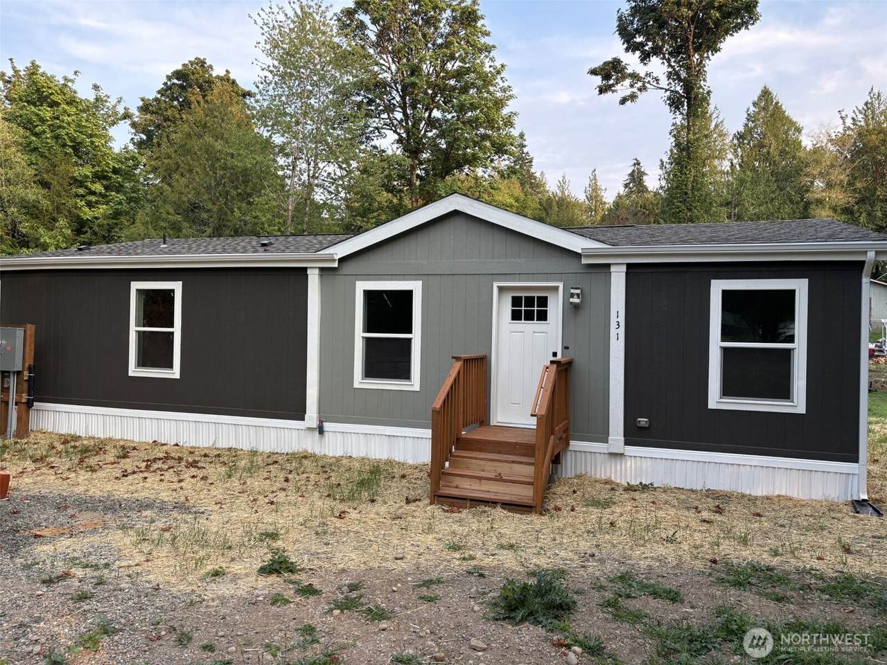 131 Kingston Way - Photo 1