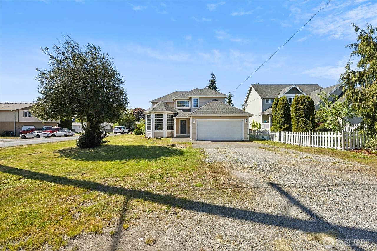 201 3rd Street - Photo 1