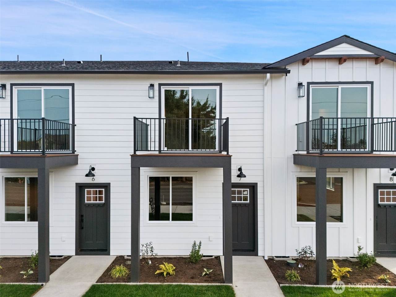 669 Hendrickson - Photo 1