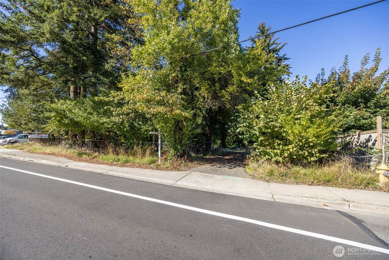 12900 Beverly Park Road - Photo 1