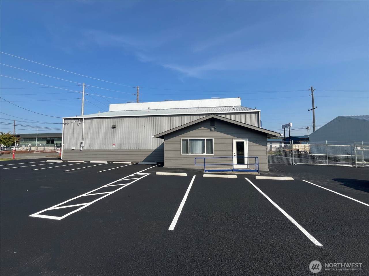 2034 Moore Street - Photo 1