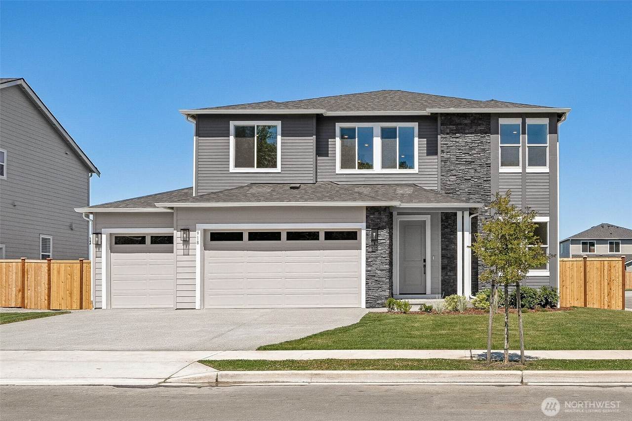 918 Lucas Avenue - Photo 1