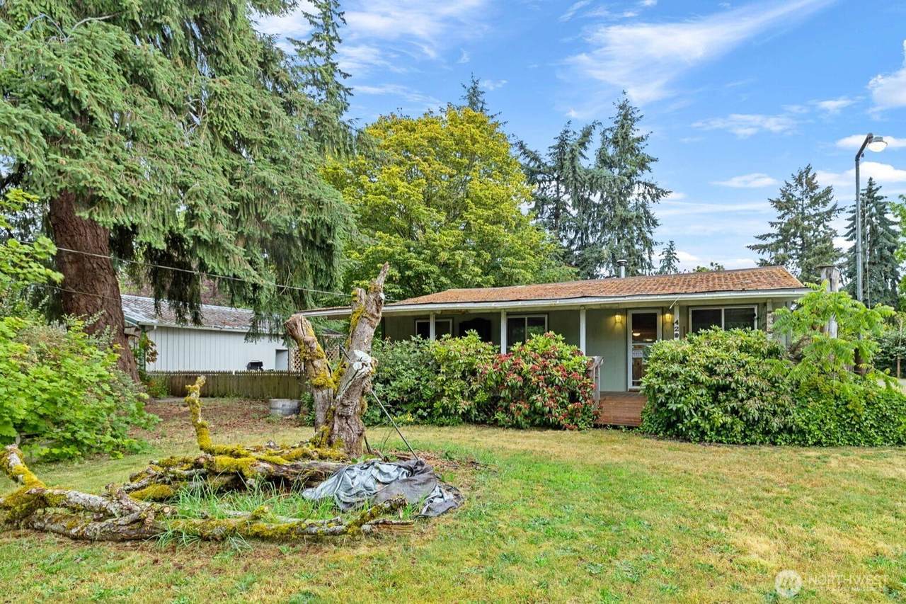 429 170th Street - Photo 1