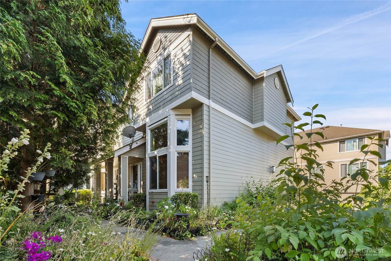 442 Tacoma Place - Photo 1