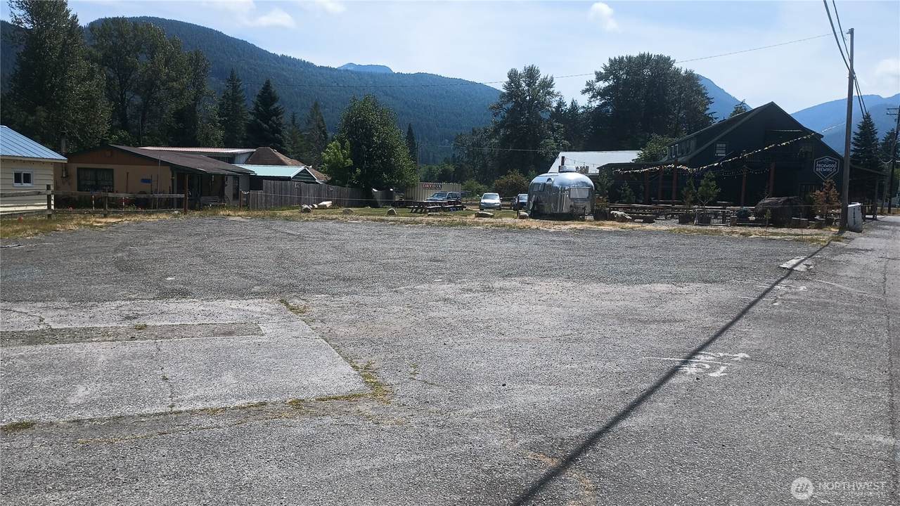 13006 Us 12 Highway - Photo 1