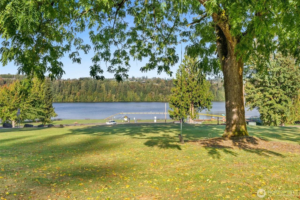 https://bt-photos.global.ssl.fastly.net/nwmls/1280_boomver_2_2409363-1.jpg