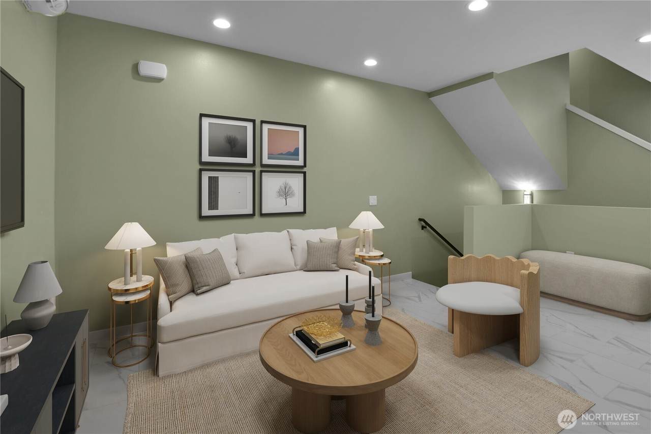 3117 133rd Street - Photo 1