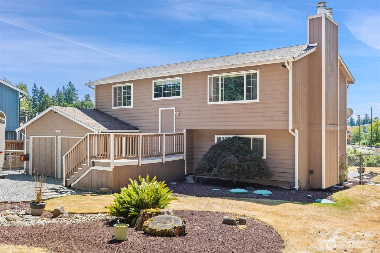 19114 60th Street - Photo 1