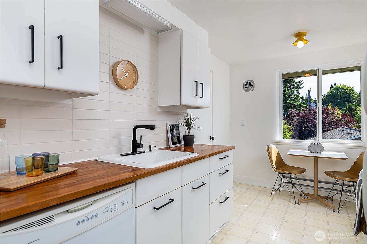 4818 Terrace Drive - Photo 1