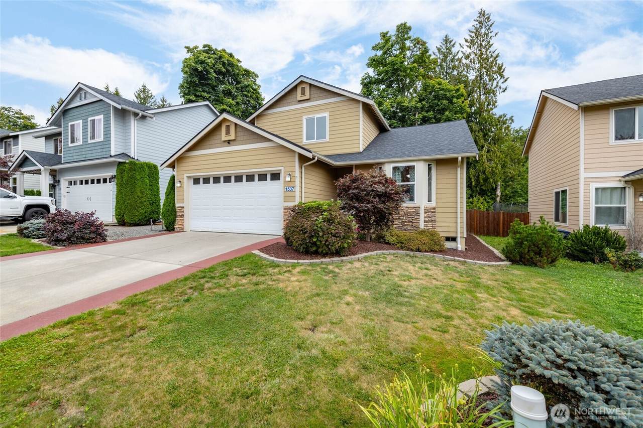 1537 Gateway Heights Loop - Photo 1