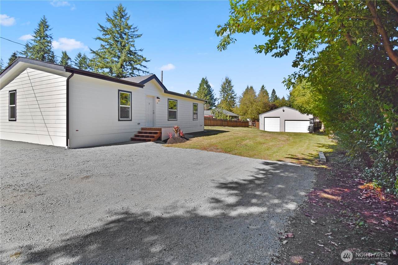 14307 164th Street - Photo 1