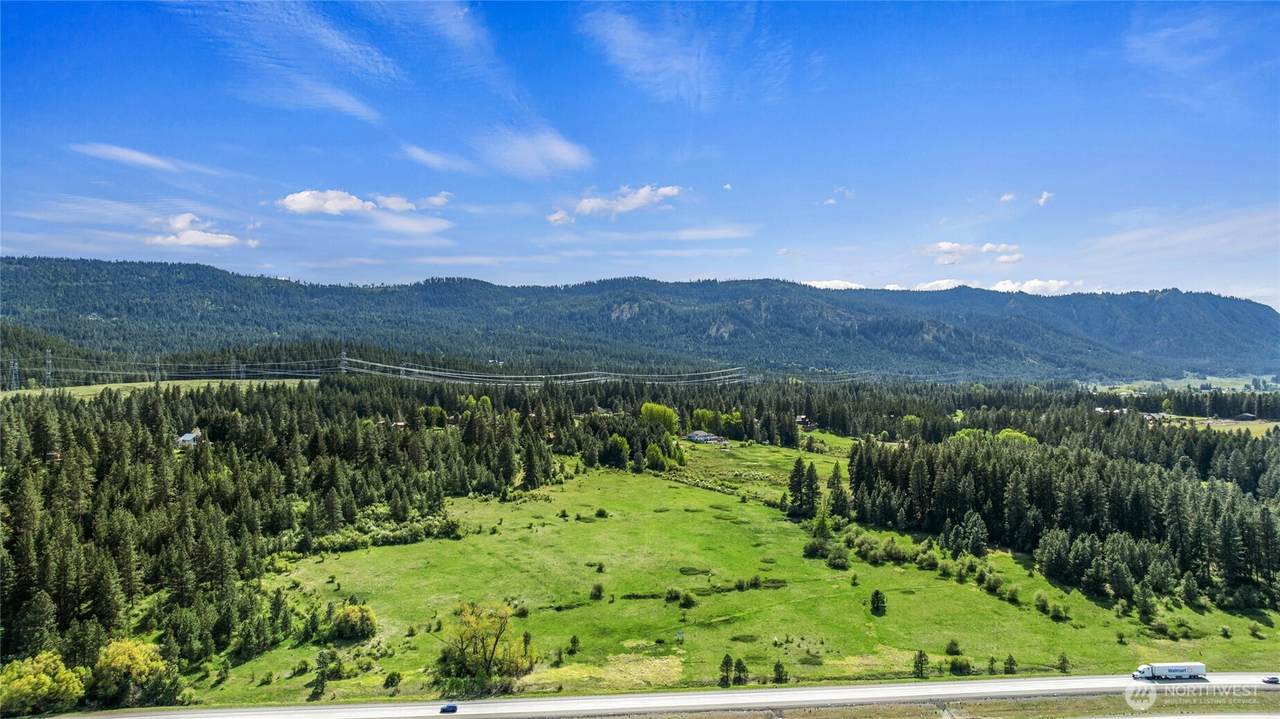 66 x2 Upper Peoh Point Road - Photo 1